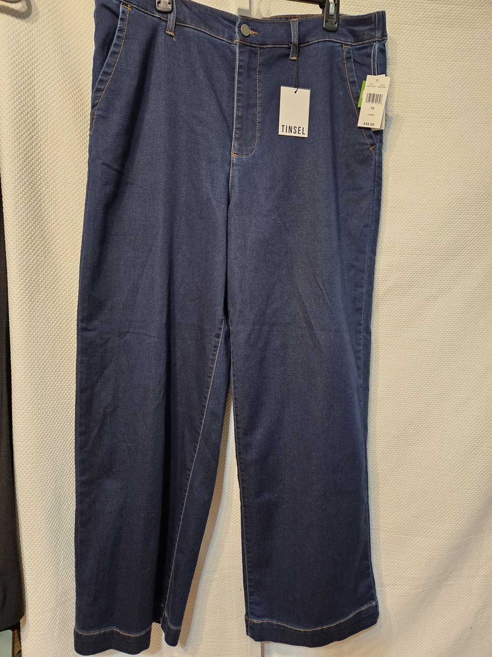 Tinsel Women's Wide Leg Jeans Size 16 NWT